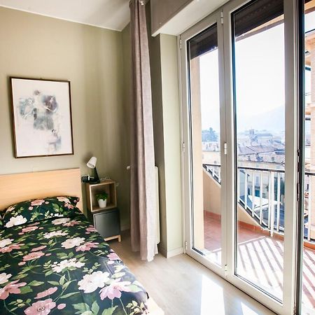 Chic And Freak Atelier Apartamento Como Exterior foto